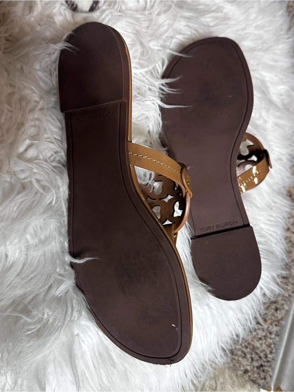Tory Burch Tan Logo Cutout Patent Thong Sandals